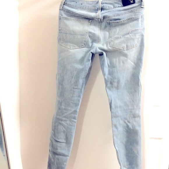 Ripped jeans! - Picture 2 of 2